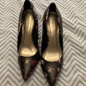 Dark flower print heels